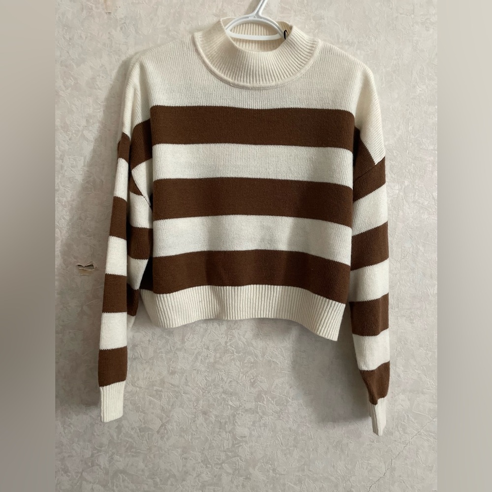 Divided by H&M women’s large cropped sweater